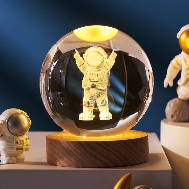 3D Crystal Ball Night Light - BaseMaxCore