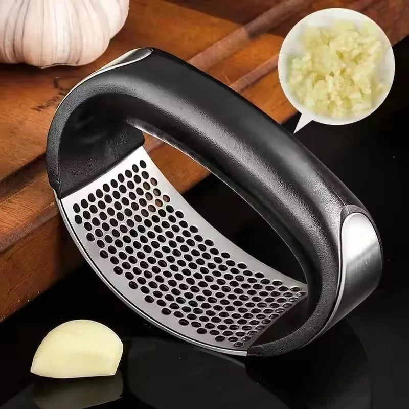 Stainless Steel Garlic Press Rocker - Easy-Squeeze Garlic Mincer & Kitchen Tool