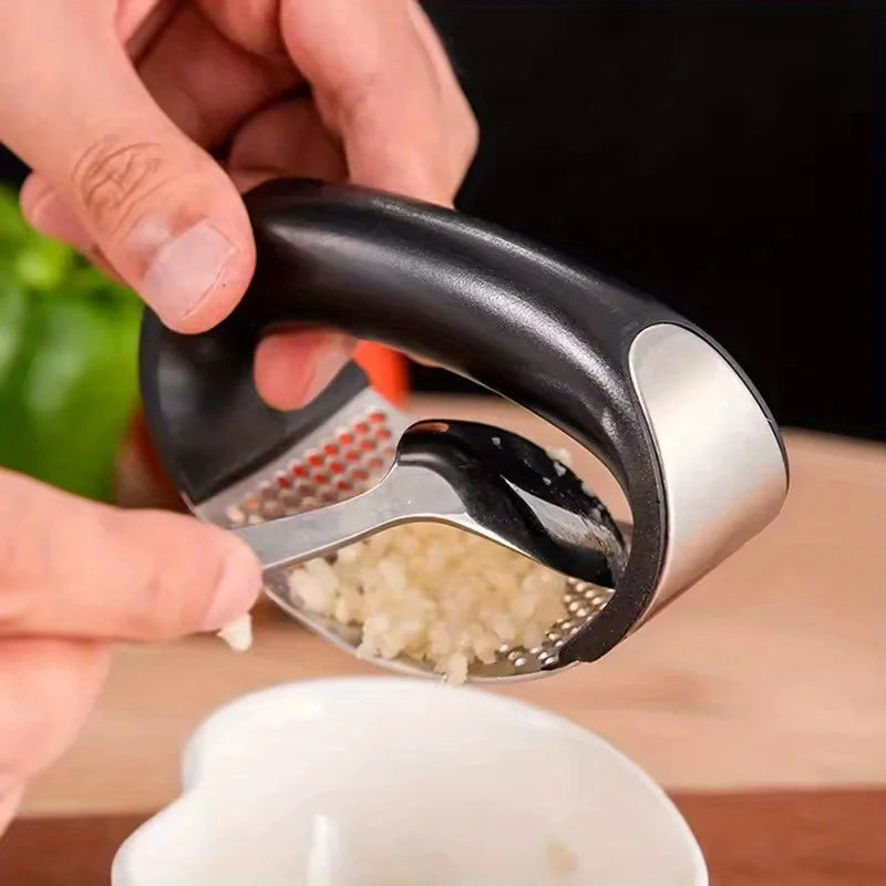 Stainless Steel Garlic Press Rocker - Easy-Squeeze Garlic Mincer & Kitchen Tool