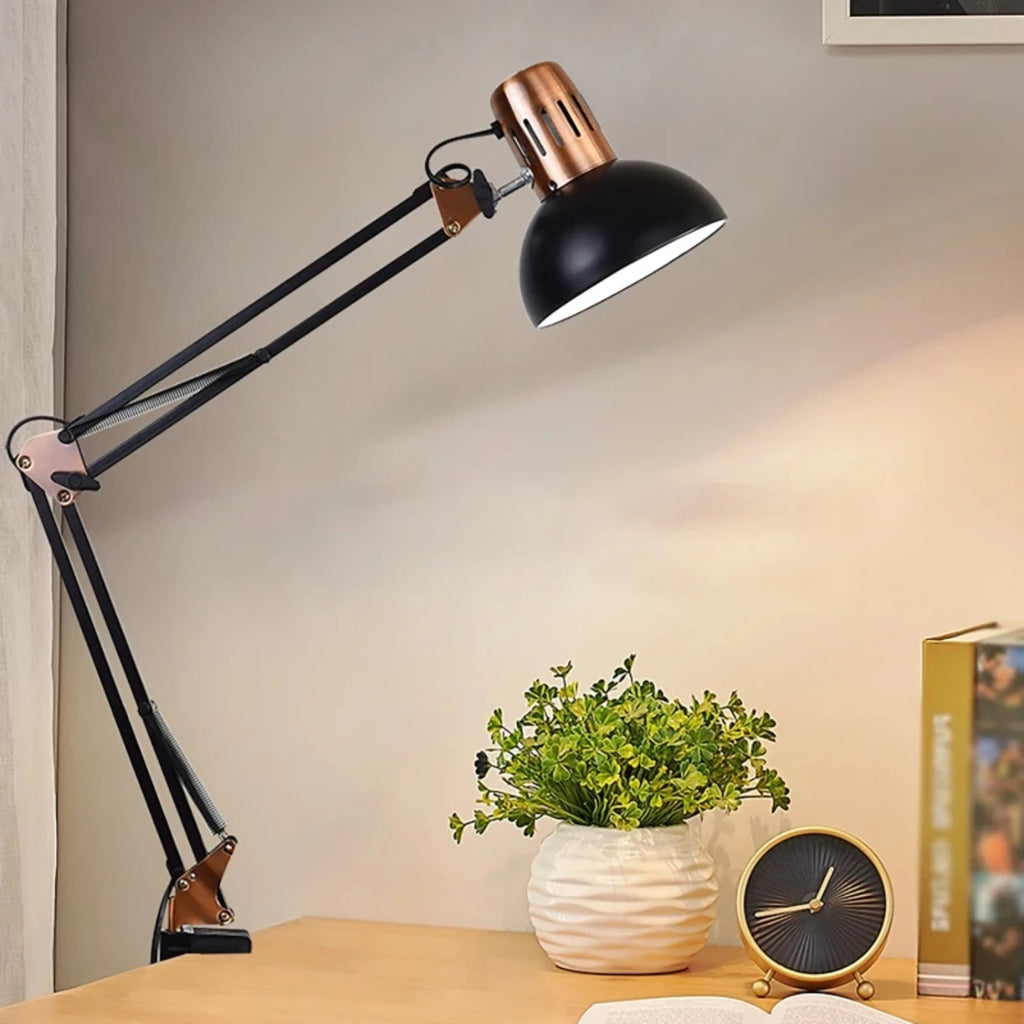 Vintage Clamp Desk Lamp – Foldable Telescopic Arm, 60–180cm Height, E27 for Studio, Reading & Nail Art